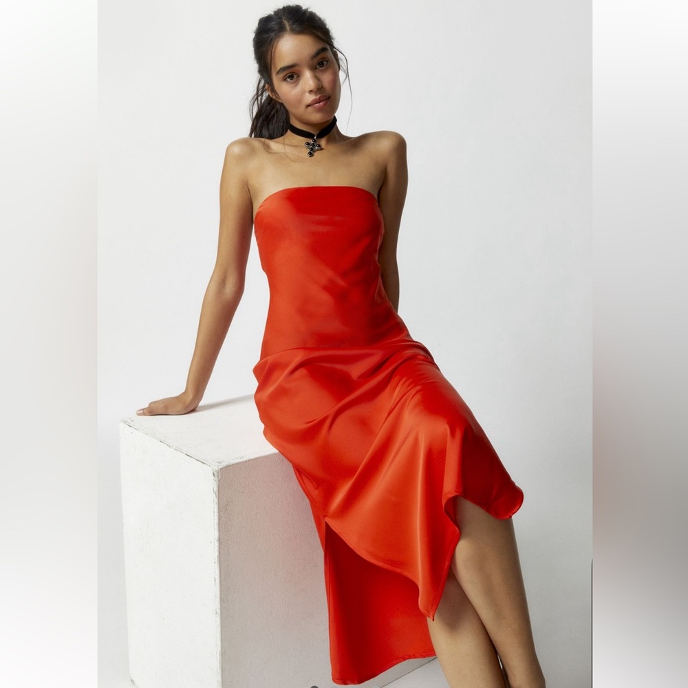 NWT UO Rina Satin Strapless Midi Dress - Size L